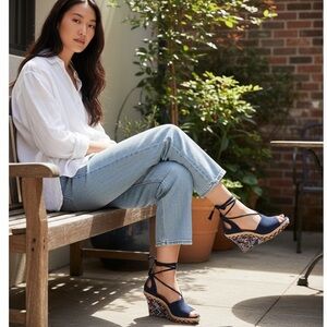 COPY - CAbi #6001 Isla Wedges NEW Size 7